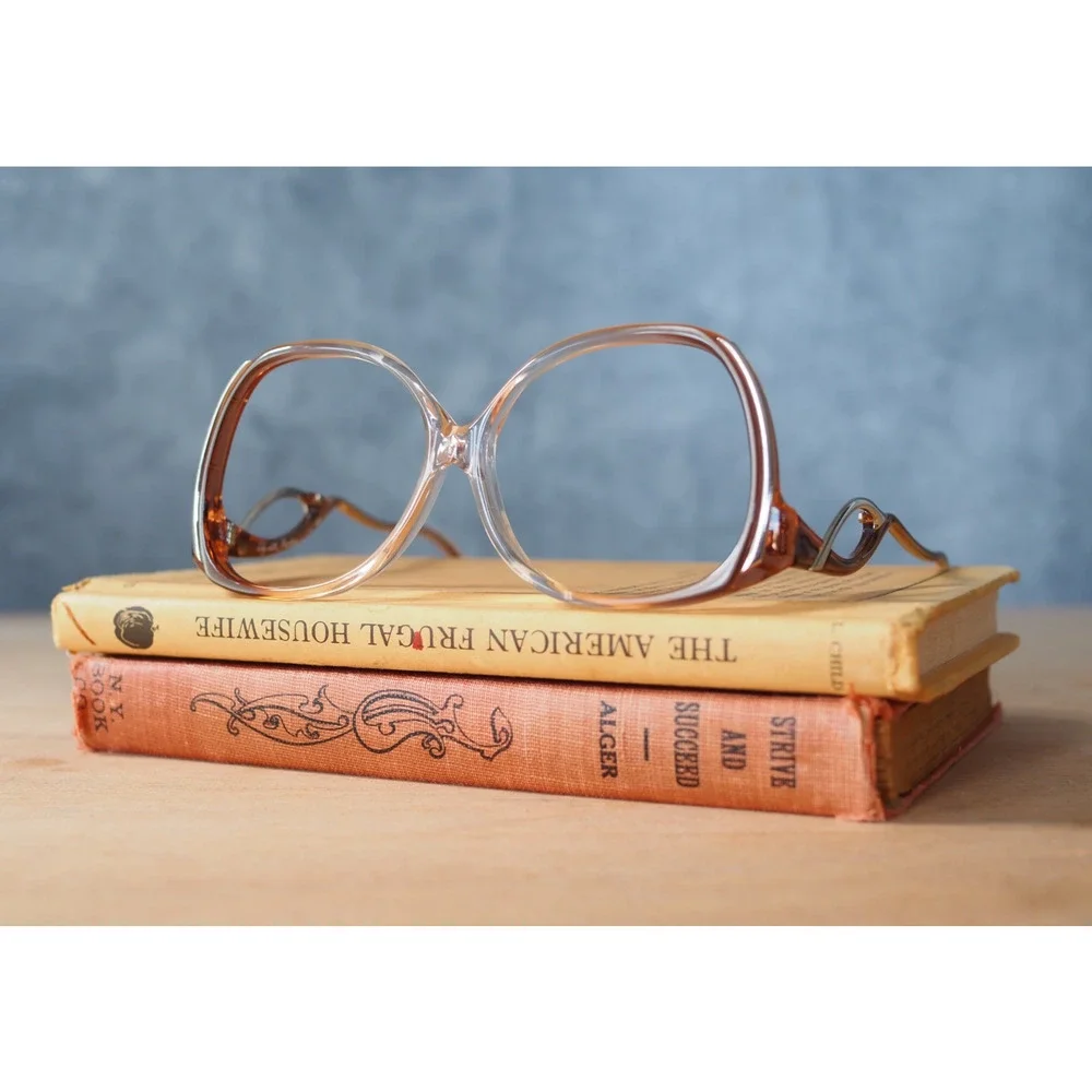 Vintage 1970s Eyeglasses USA Grandma chic Boho Festival NOS Jackie O 56-12